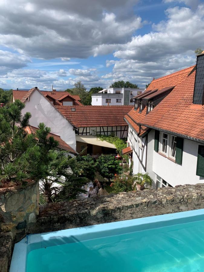 Geibelhof - In Mediterraner Hofreite Nahe Frankfurt Am Main *